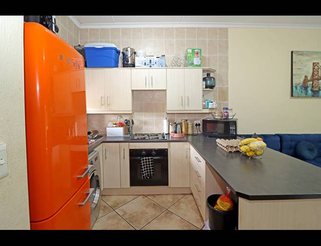 2 BEDROOM APARTMENT FOR SALE IN NORTHGATE